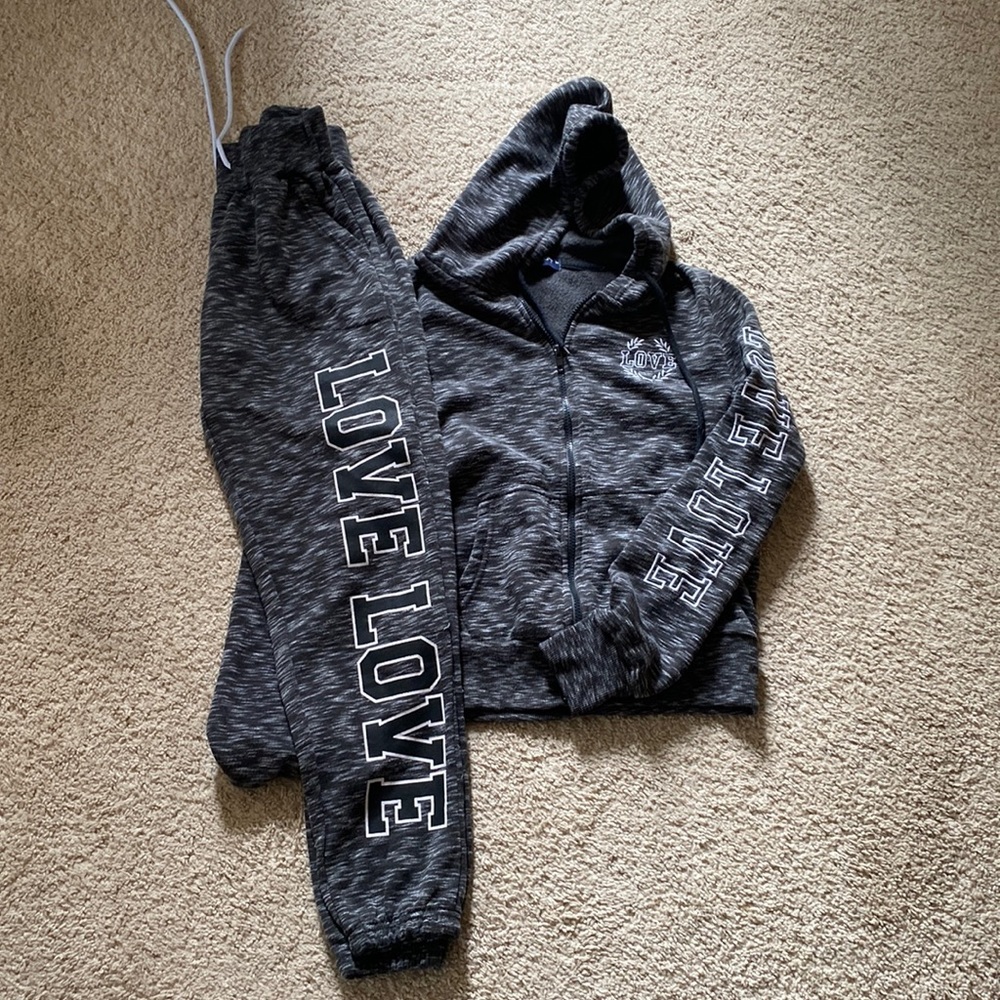 Love sweatsuit